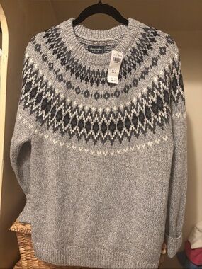 Abercrombie & Fitch Light Gray Crewneck Fair Isle Sweater unisex NWT So Soft
